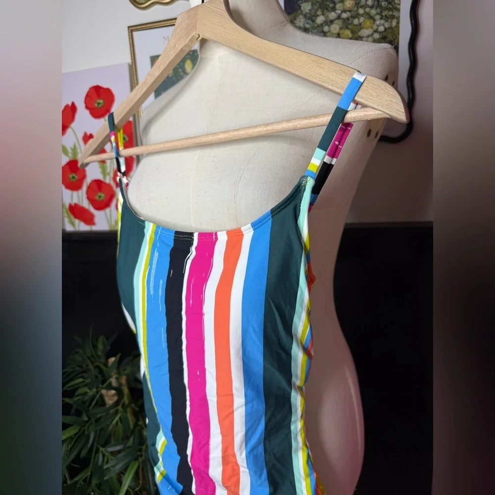 NWT Anne Cole Women’s Clearwater Colorful Stripe One Piece Swimsuit Sz 6